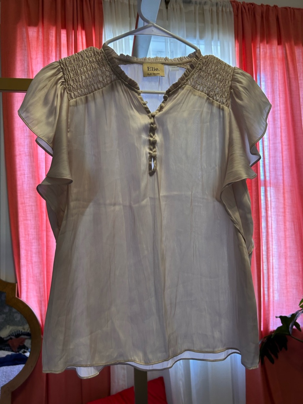 Elie Tahari Light Cream Ruffle-Trim Blouse